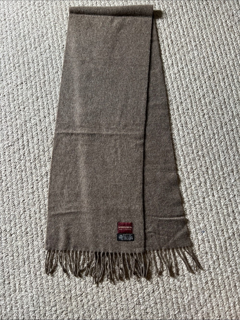 VTG Nordstrom wool scarf 70 inches long